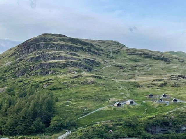 Llechwedd Glamping Hotel Blaenau Ffestiniog Kültér fotó