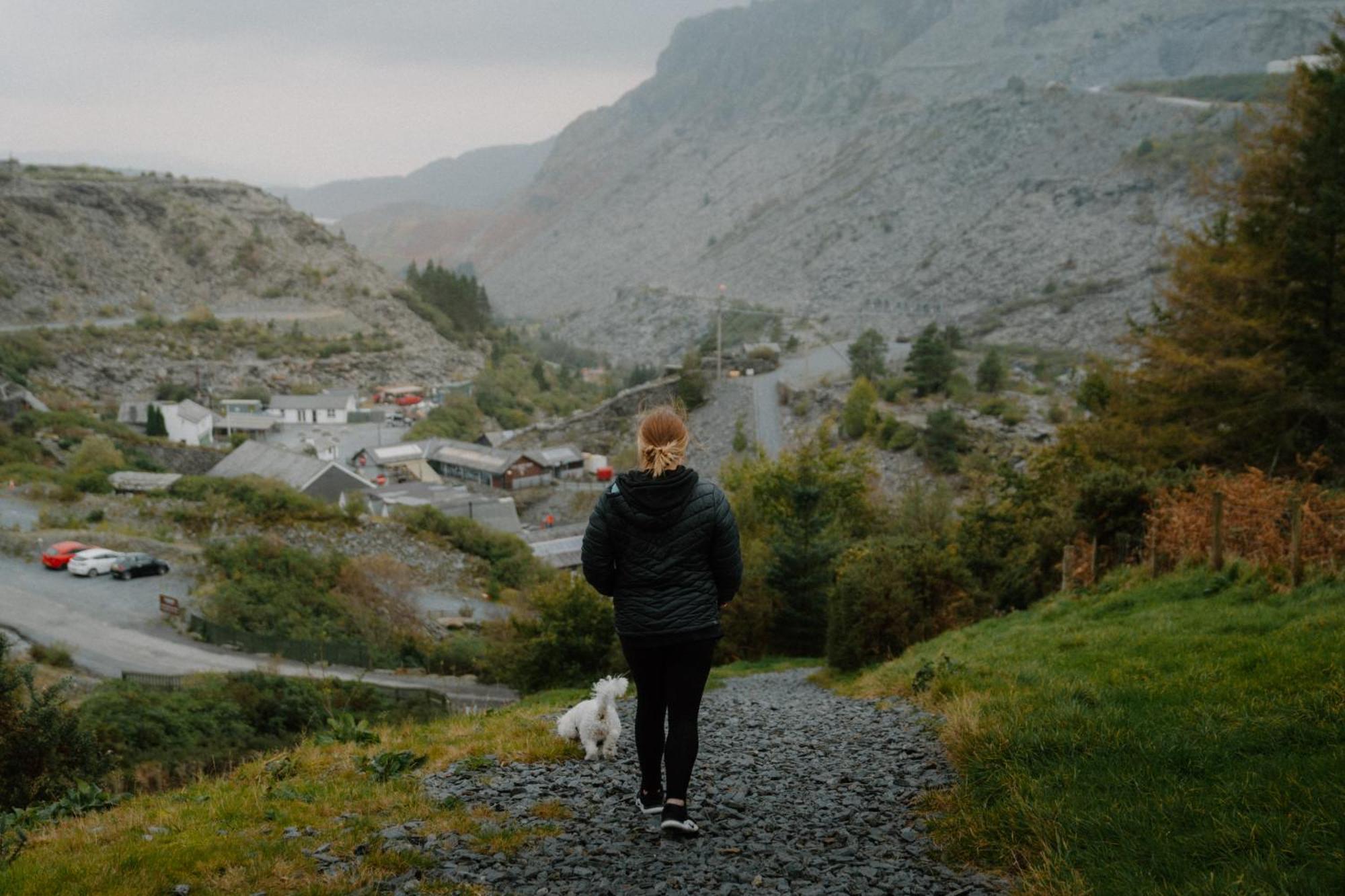 Llechwedd Glamping Hotel Blaenau Ffestiniog Kültér fotó