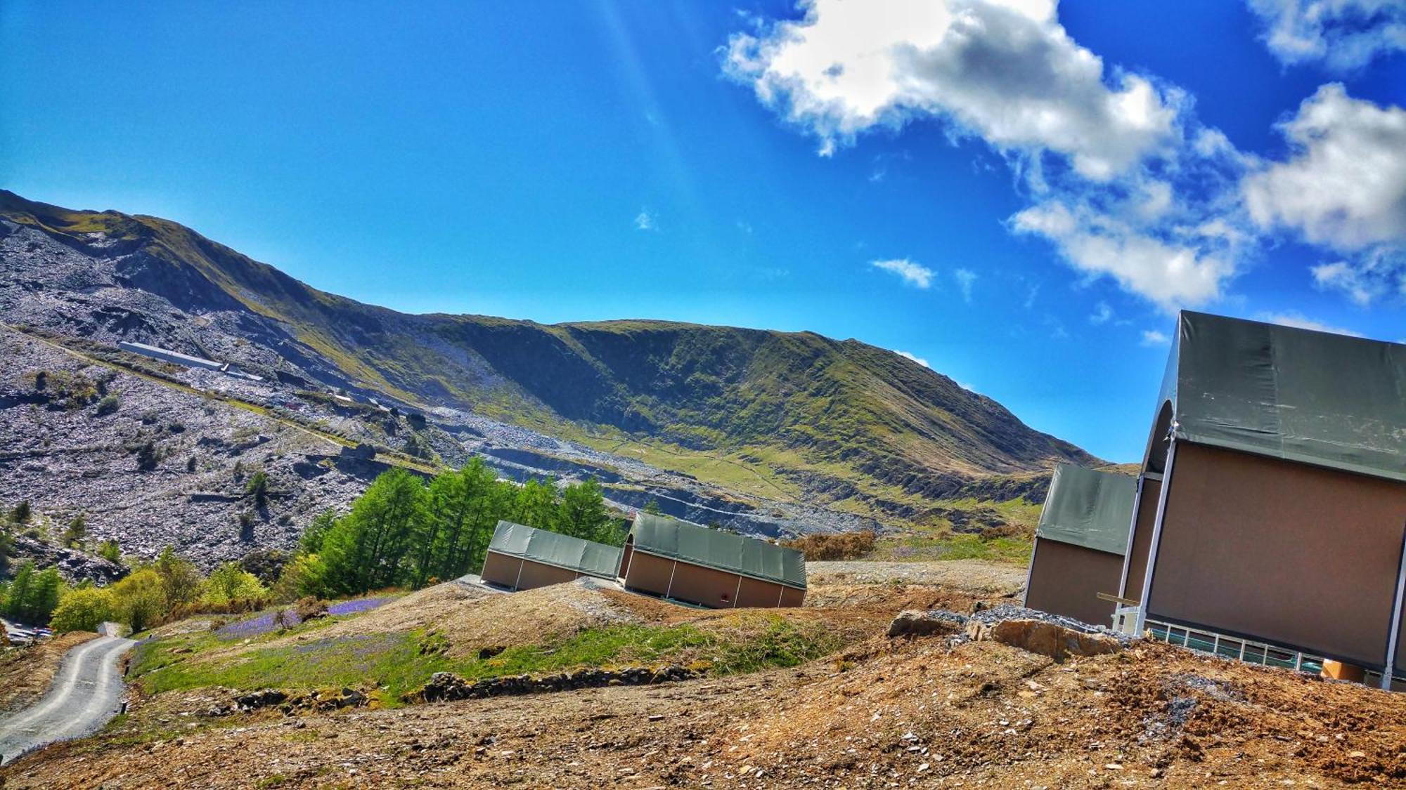 Llechwedd Glamping Hotel Blaenau Ffestiniog Kültér fotó