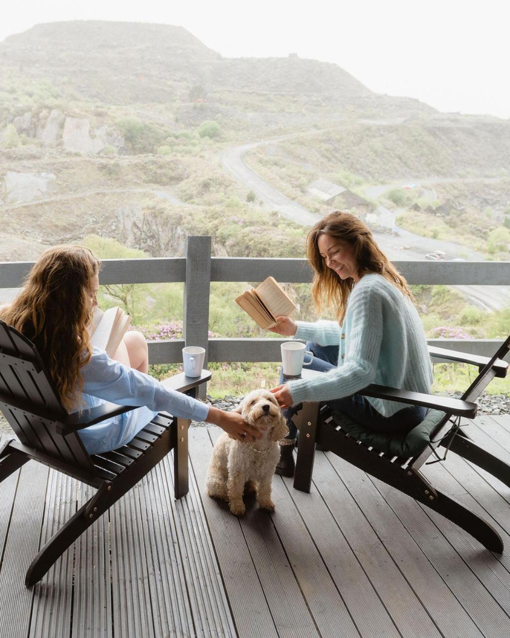 Llechwedd Glamping Hotel Blaenau Ffestiniog Kültér fotó